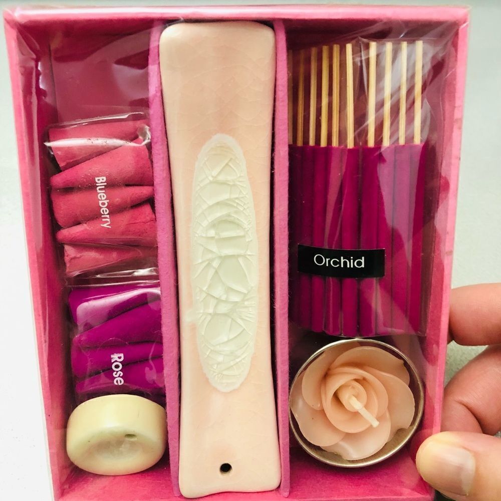 NIB: Incense & Candle Gift Set - 3 Scents‎ - Picture 3 of 5